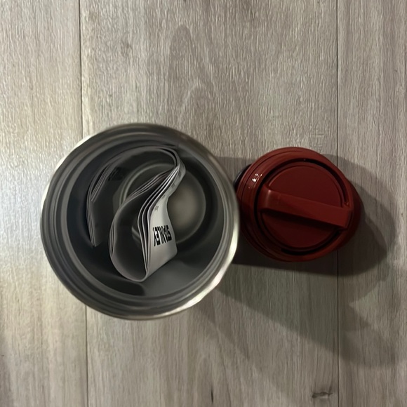 ❤️NWT❤️ Starbucks Stanley Collection Burgundy Stainless Steel Tumbler 16… - Picture 6 of 10